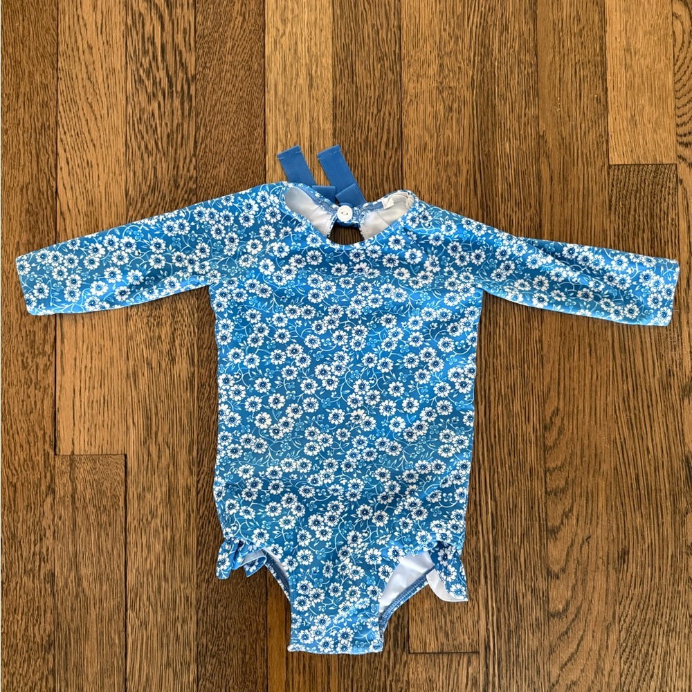 Minnow girls 0-6m rashguard onepiece